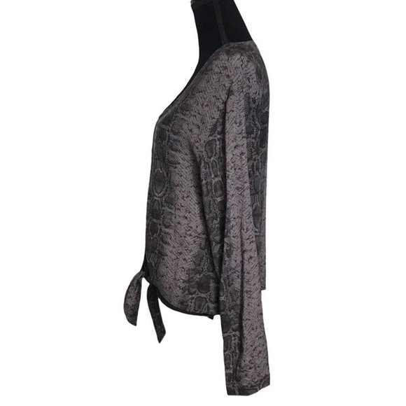 C&C California Grey Long Sleeve Animal Print Tie Top - Size Medium - Picture 3 of 6
